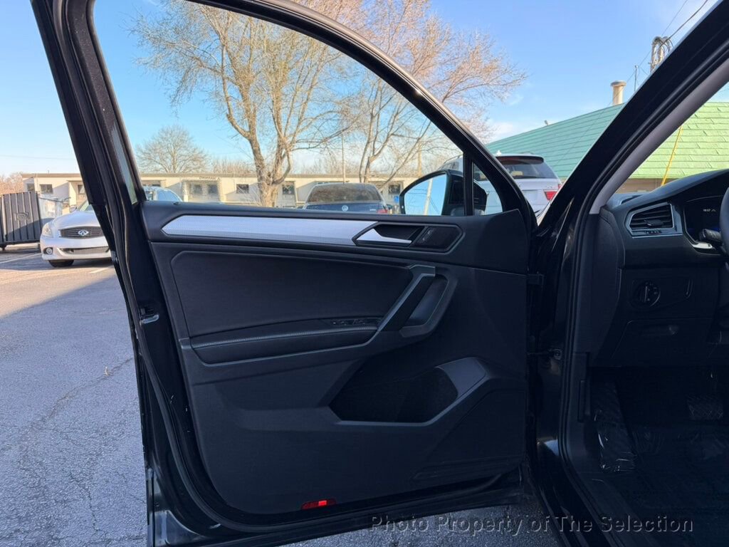 Used 2022 Volkswagen Tiguan S image 19