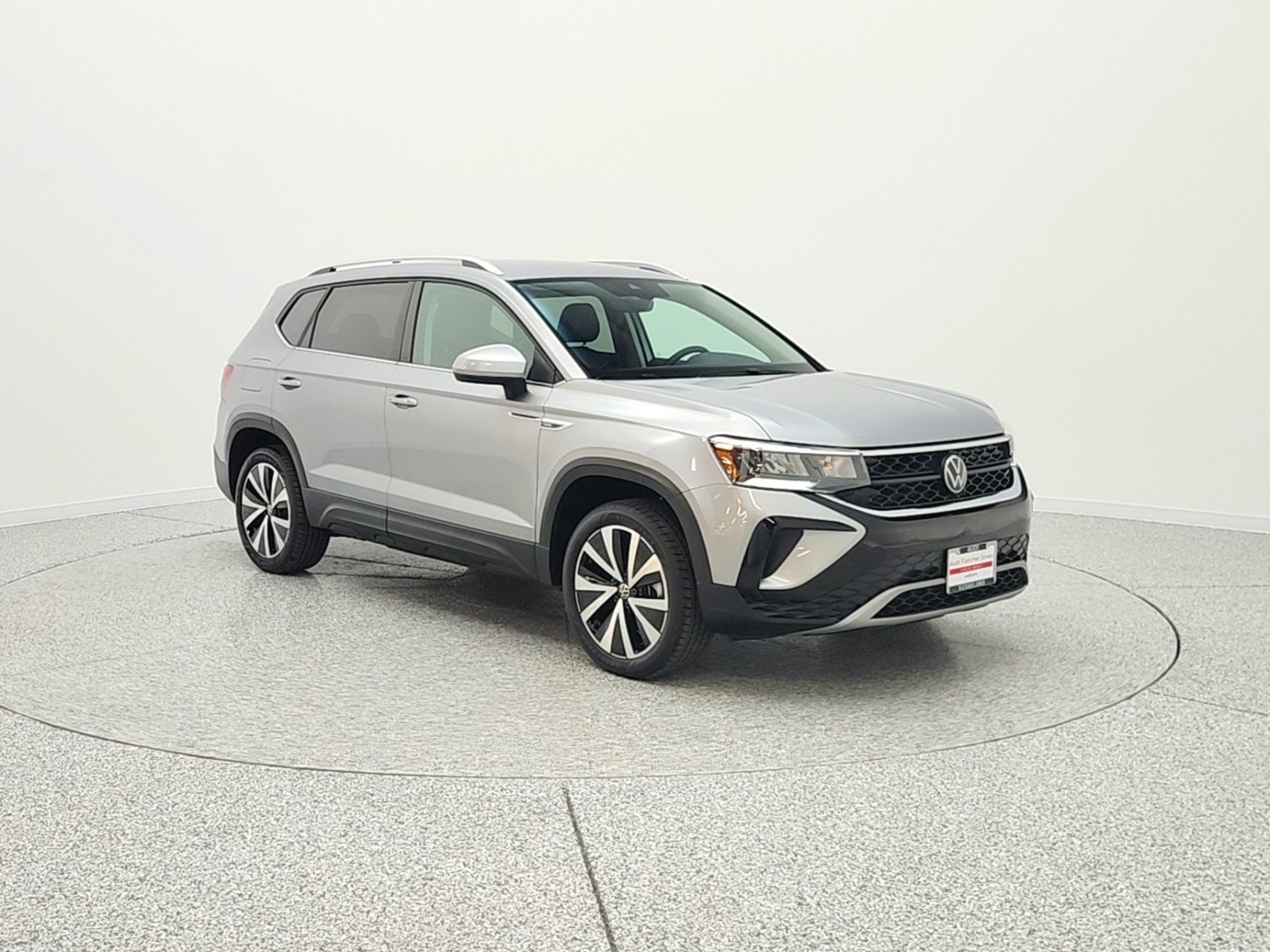 Used 2024 Volkswagen Taos SE FWD image 3