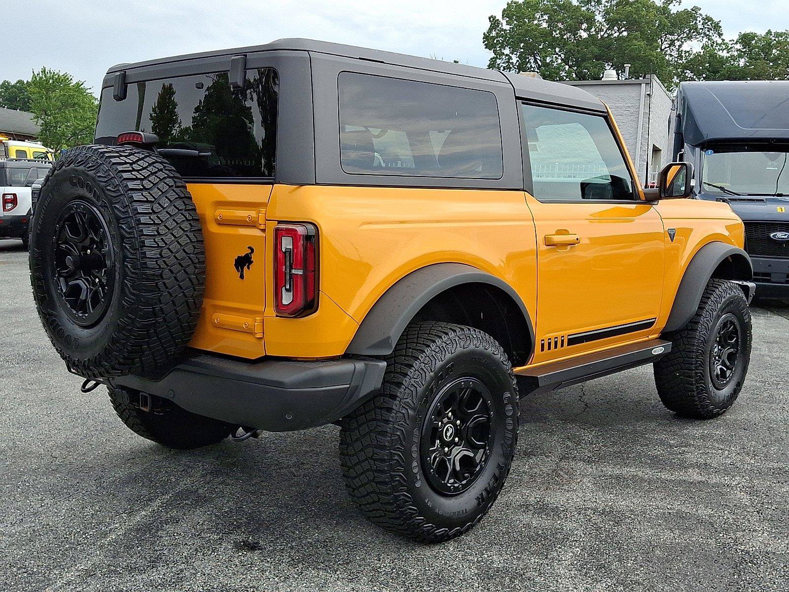 Certified 2021 Ford Bronco First Edition AWD/4WD image 7
