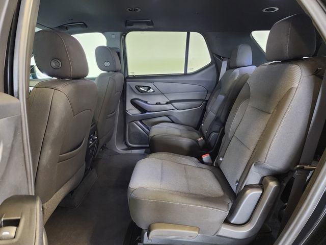 Used 2023 Chevrolet Traverse LT FWD image 14