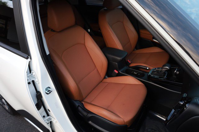 Used 2025 Kia Soul EX image 43