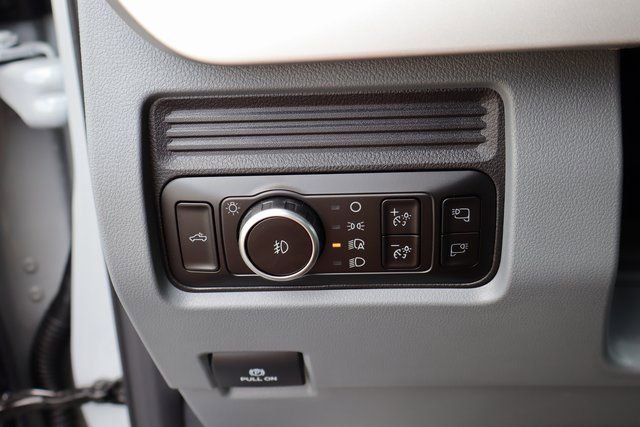 New 2025 Ford F350 XLT AWD/4WD image 29