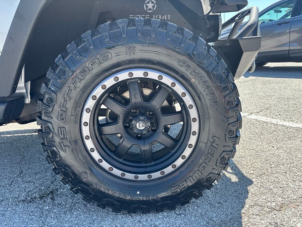 Used 2011 Jeep Wrangler Unlimited Sport AWD/4WD image 30