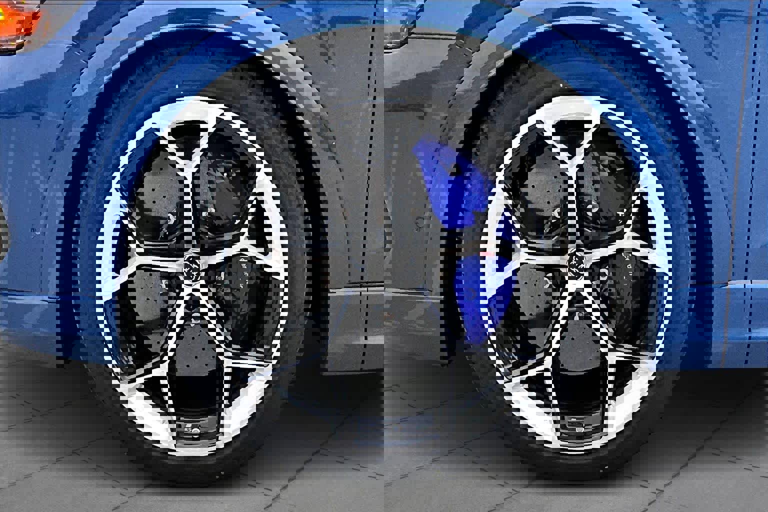 New 2026 Audi RS Q8 performance image 11