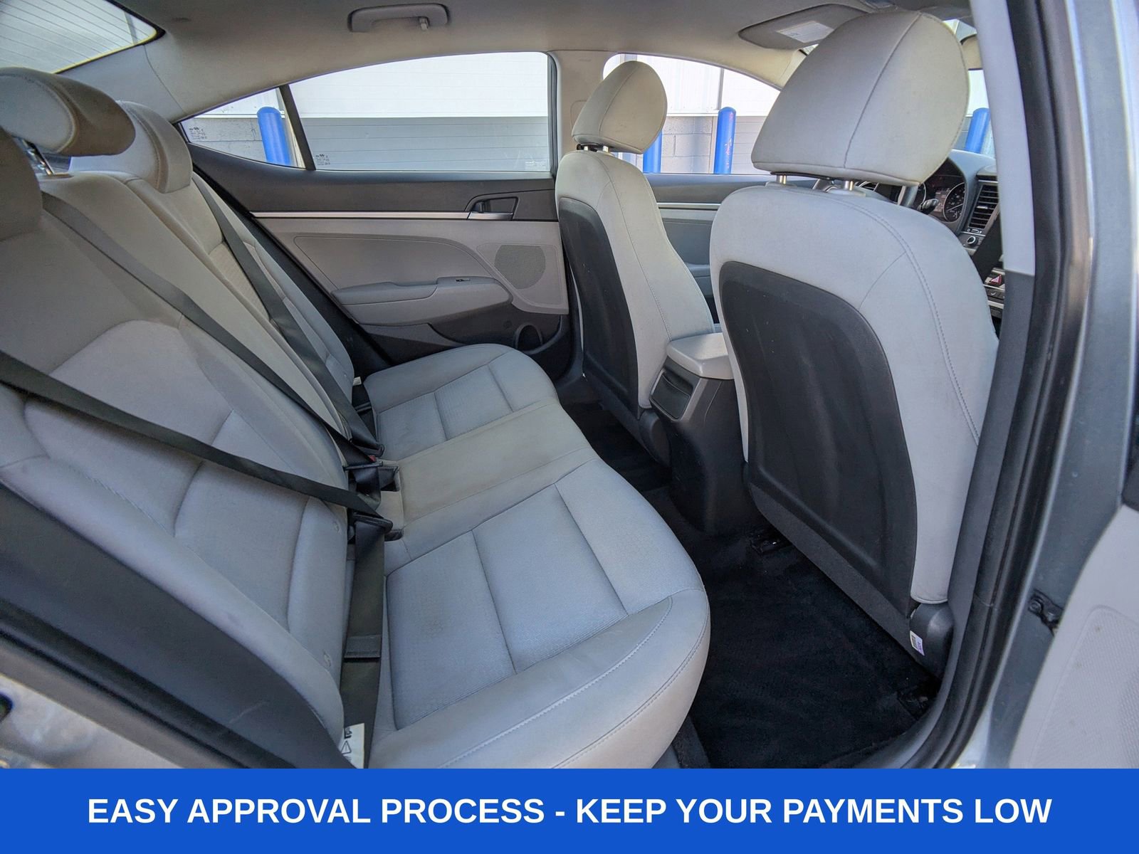 Used 2017 Hyundai Elantra SE image 17