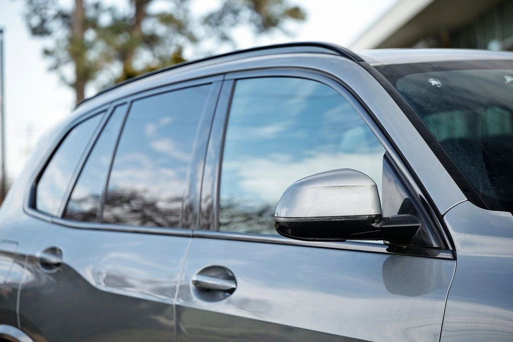 New 2026 BMW X5 xDrive40i w/ M Sport Package image 3