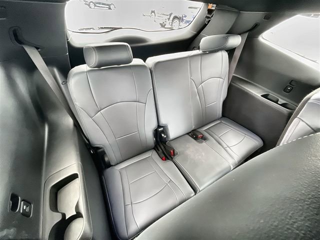 Certified 2023 Buick Enclave Essence w/ Sport Touring Edition image 25