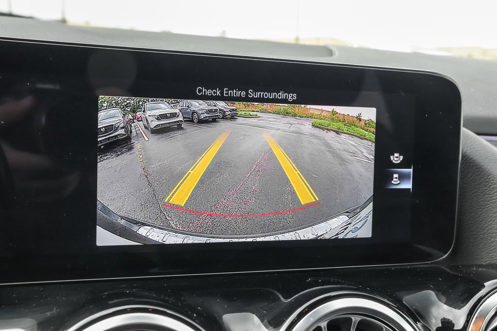 Used 2023 Mercedes-Benz GLA 250 4MATIC image 6
