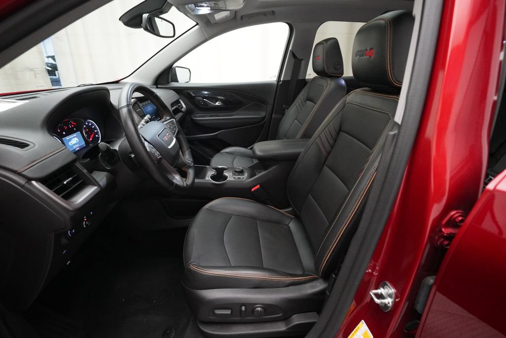Used 2024 GMC Terrain AT4 AWD/4WD image 7