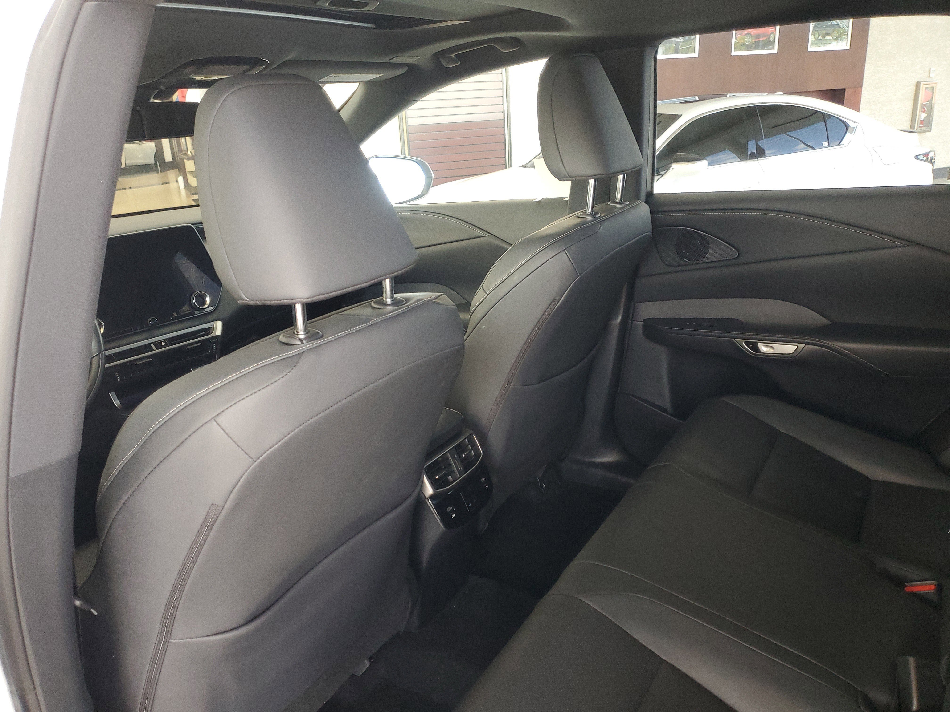 Used 2024 Lexus RX 350 Premium image 18