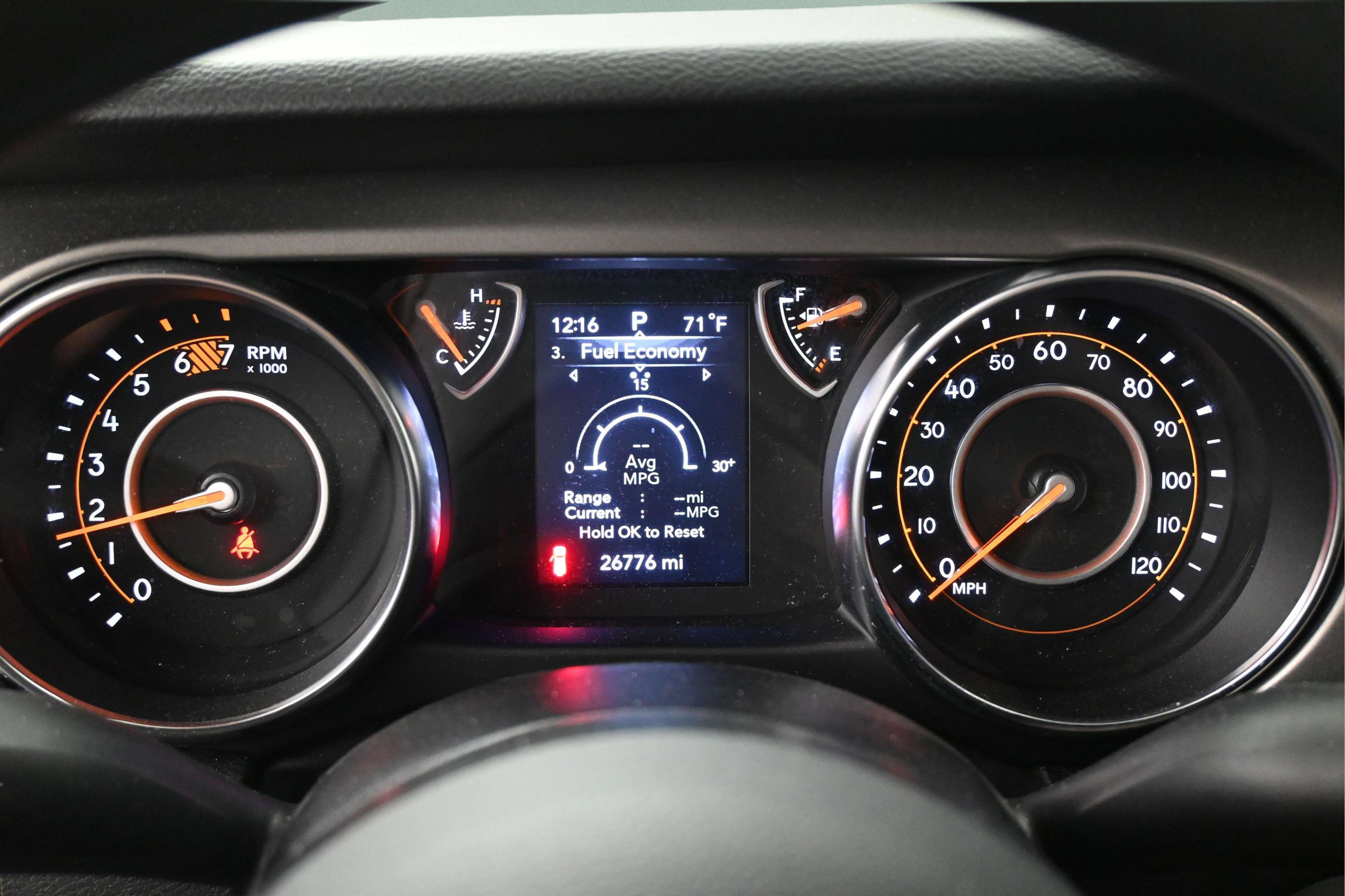 Used 2022 Jeep Wrangler Unlimited Sport AWD/4WD image 26