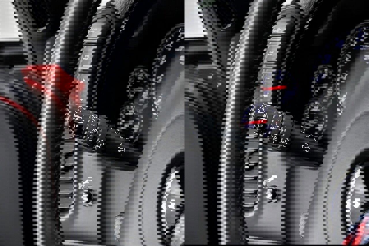 Used 2013 Chevrolet Corvette Z06 w/ Battery Protection Package image 28