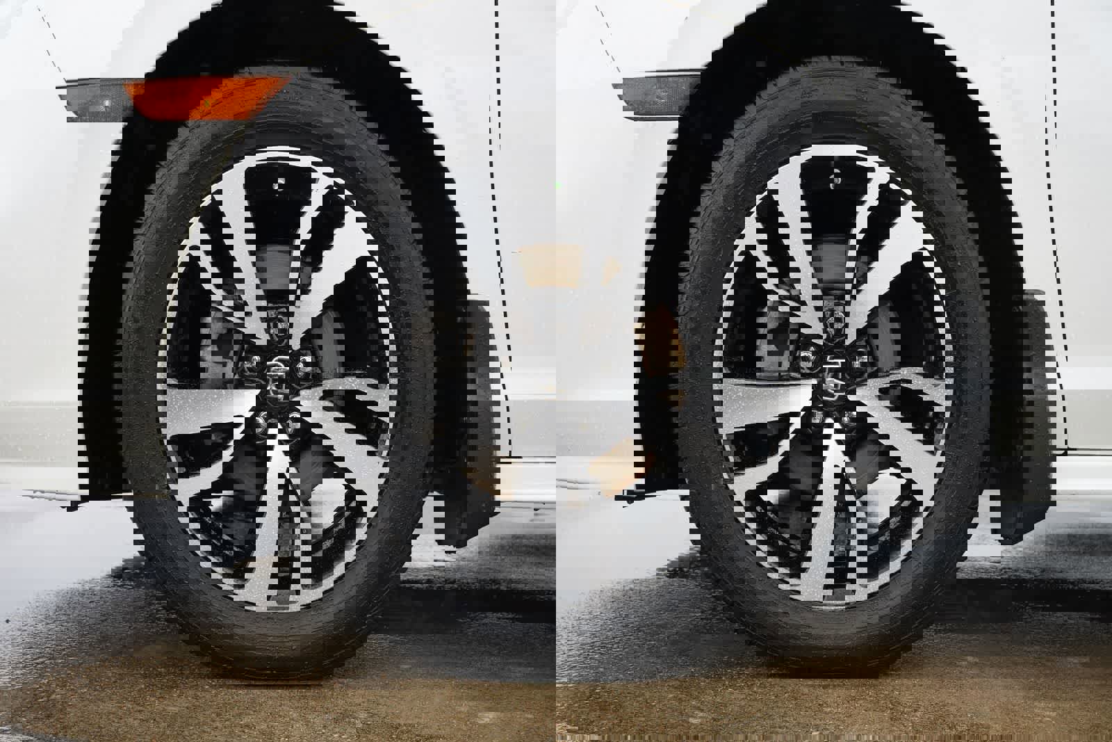 Used 2018 Honda Odyssey Elite image 29