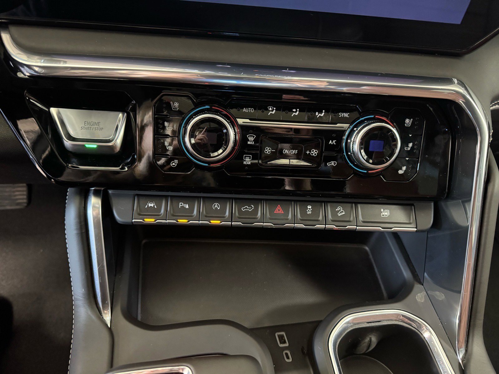 Used 2023 GMC Sierra 1500 Denali Ultimate image 24