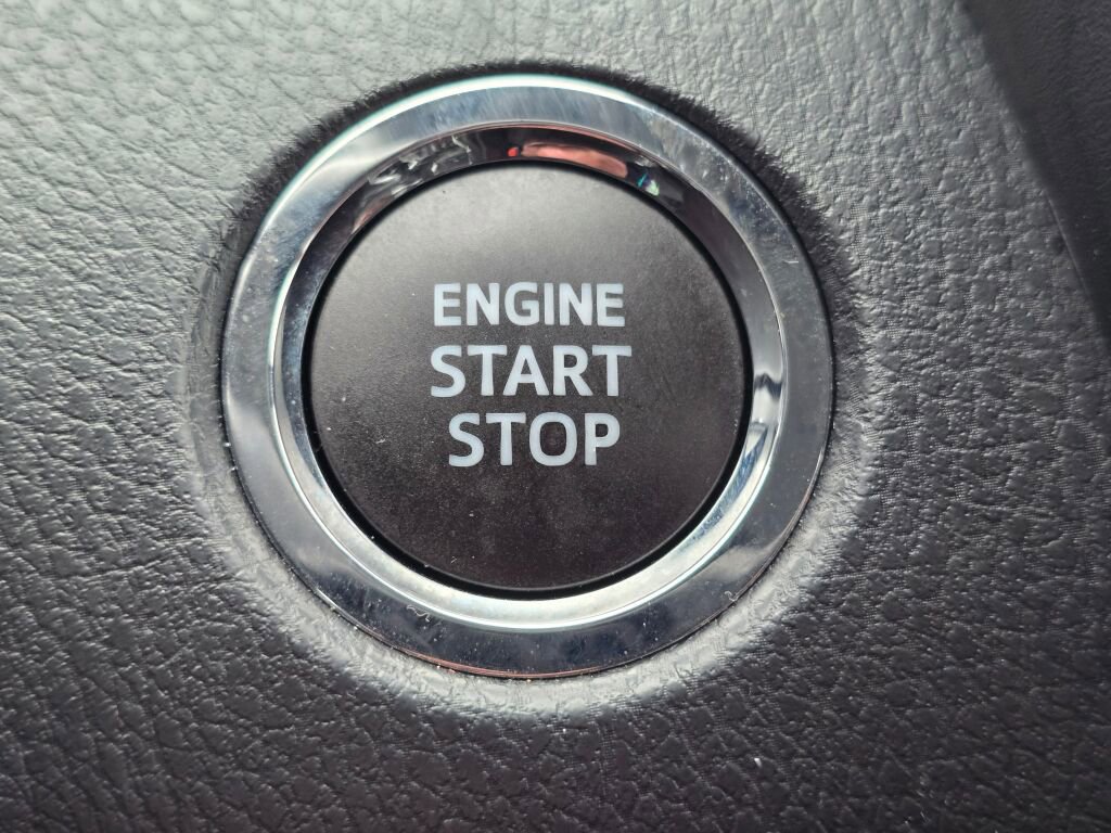 Used 2024 Toyota Camry XLE FWD image 32