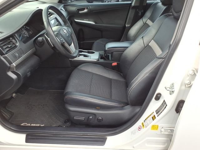 Used 2012 Toyota Camry SE FWD image 14