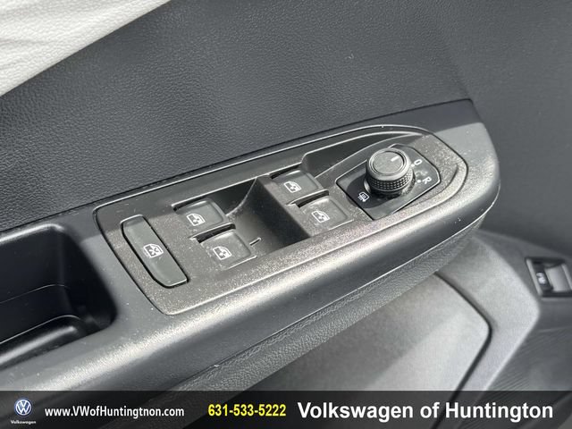 Certified 2023 Volkswagen Taos S w/ Driver Assistance Package AWD/4WD image 16