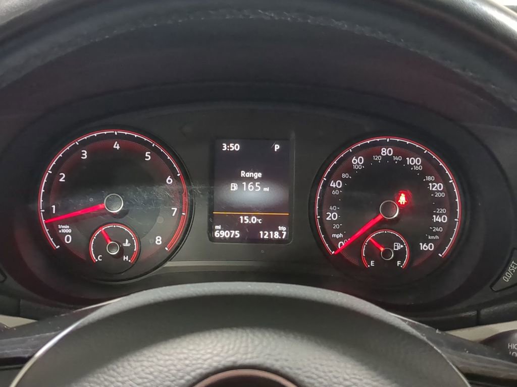 Used 2020 Volkswagen Passat 2.0T SE image 34