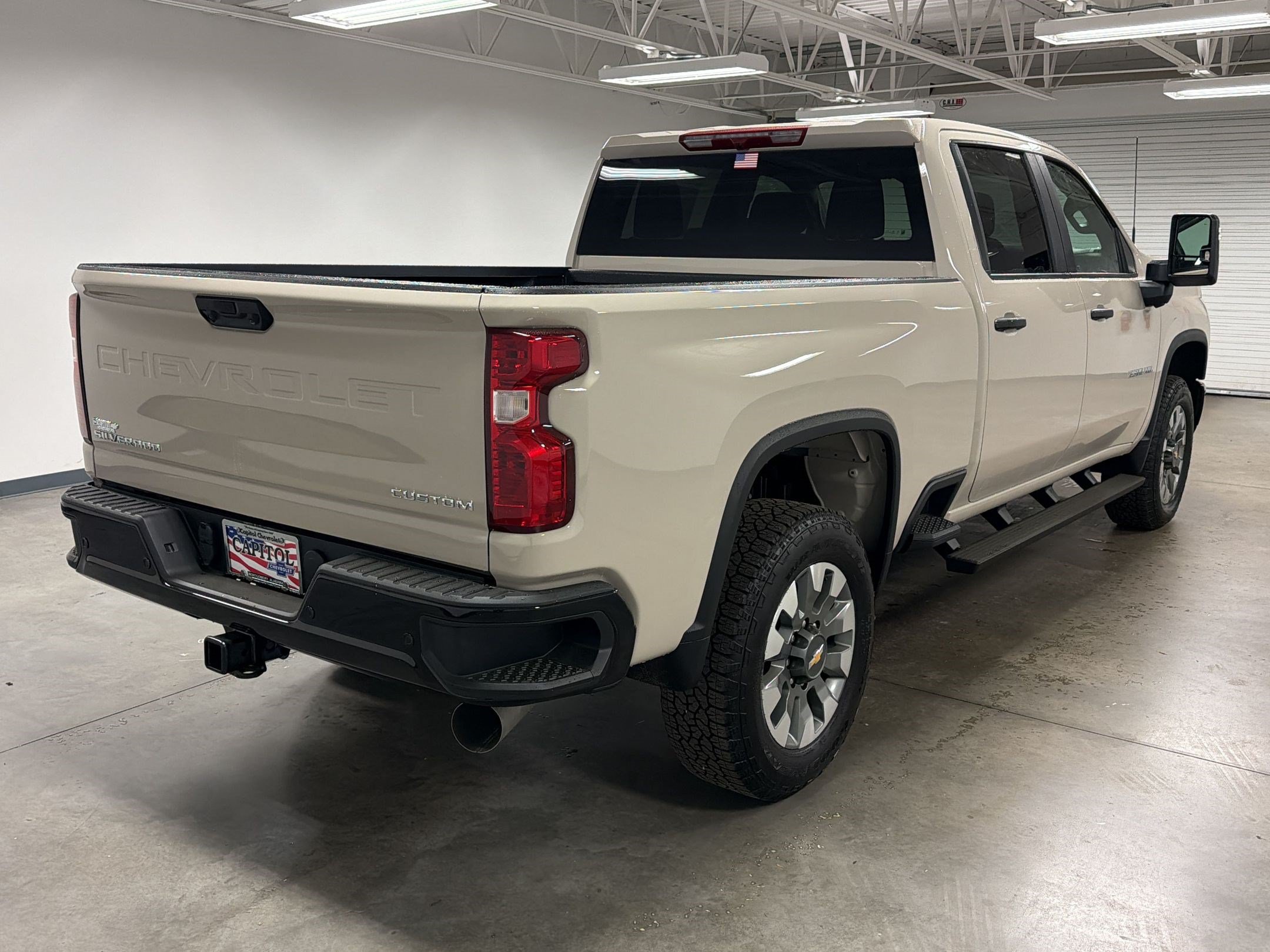 New 2026 Chevrolet Silverado 2500 Custom w/ Custom Value Package AWD/4WD image 7