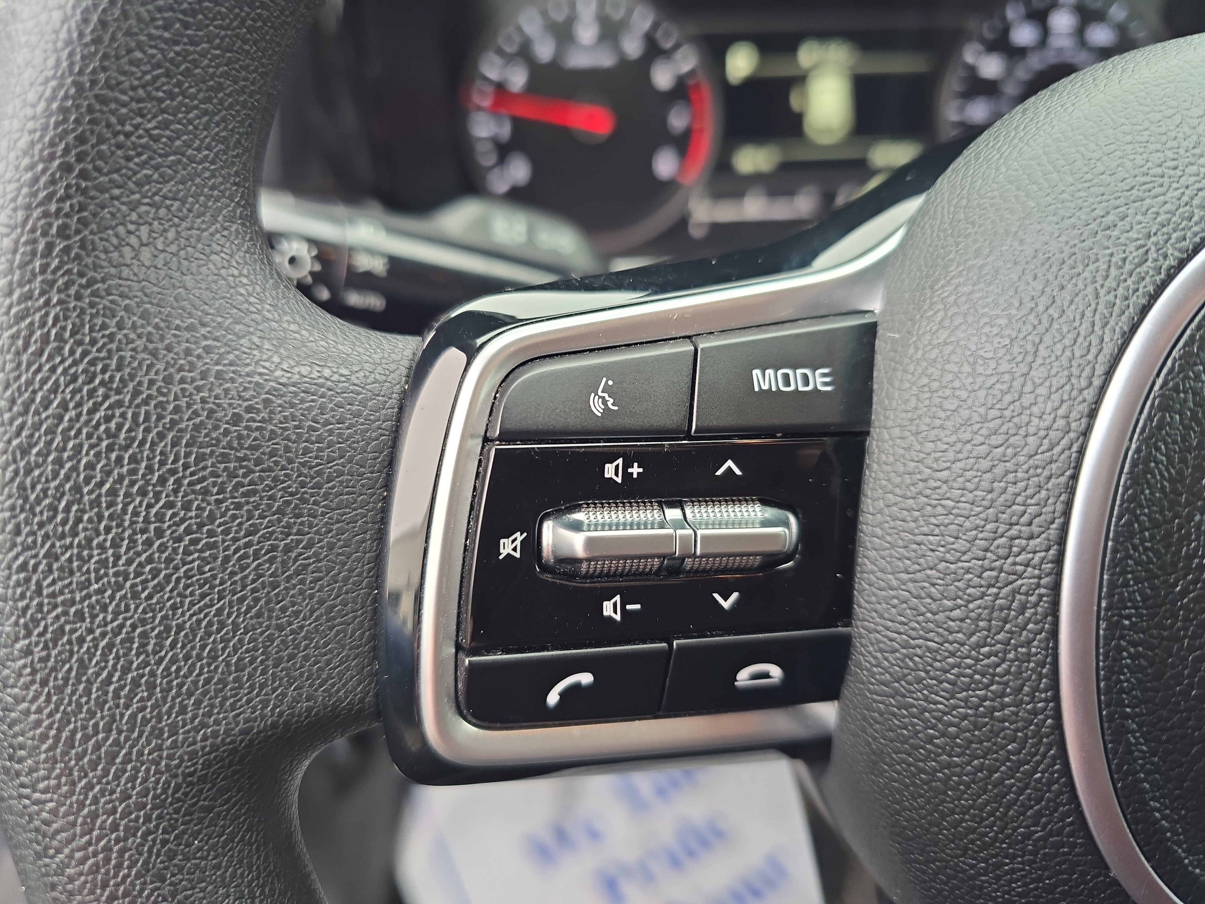 Used 2023 Kia Sorento LX AWD/4WD image 21