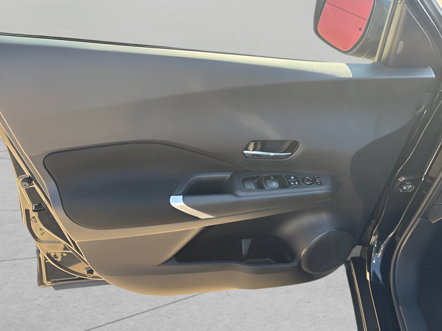 Certified 2024 Nissan Kicks SV FWD image 12