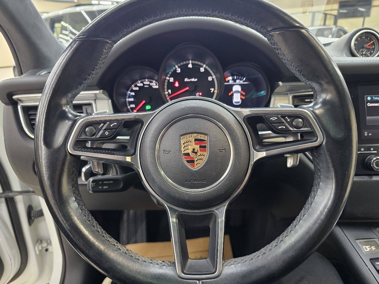Used 2017 Porsche Macan Turbo AWD/4WD image 31