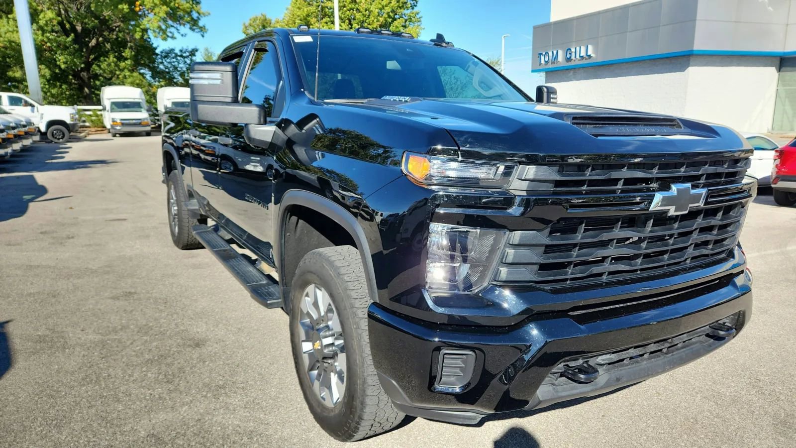Used 2024 Chevrolet Silverado 2500 Custom w/ Custom Convenience Package image 12