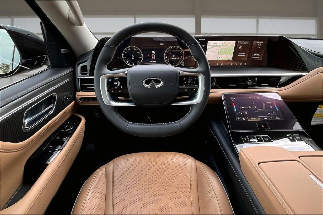 Used 2026 INFINITI QX80 Luxe w/ Cargo Package AWD/4WD image 5