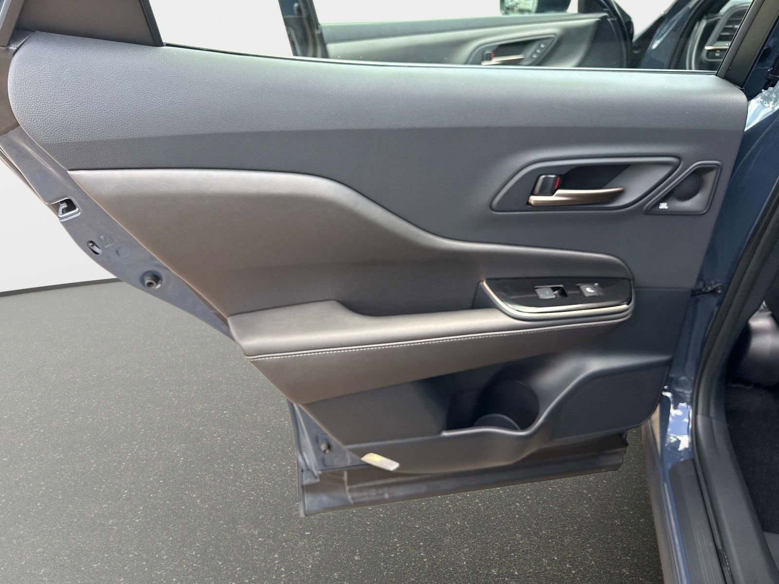 Used 2025 Toyota Crown Nightshade AWD/4WD image 11