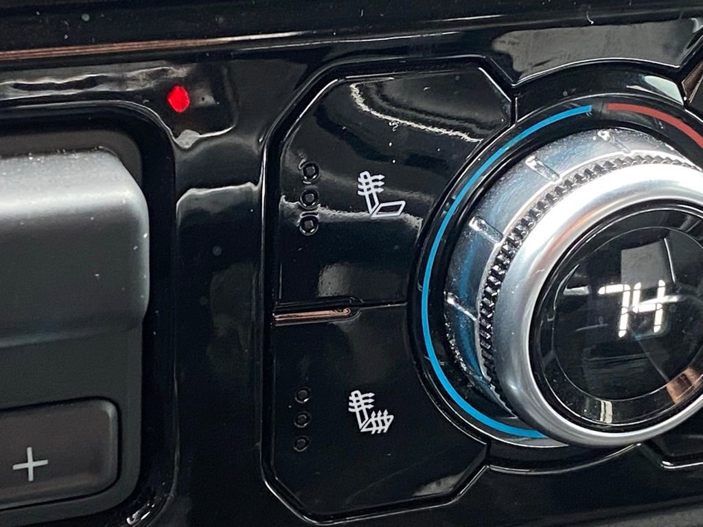 Used 2023 GMC Sierra 1500 Elevation w/ Elevation Premium Package image 18