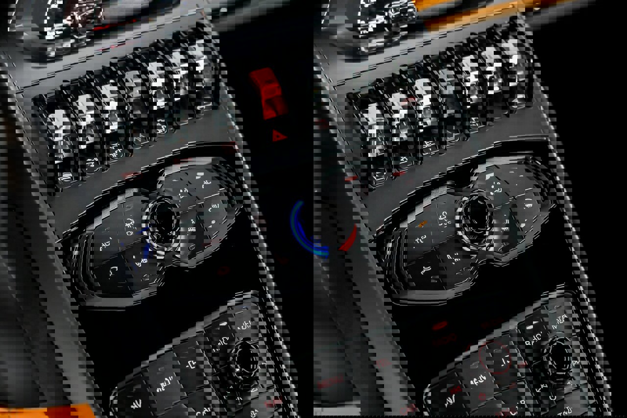 Used 2015 Lamborghini Huracan LP 610-4 image 35