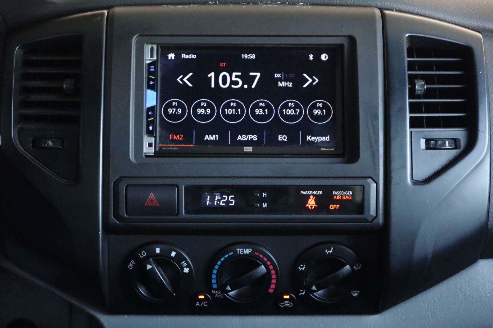 Used 2012 Toyota Tacoma 2WD Regular Cab image 34