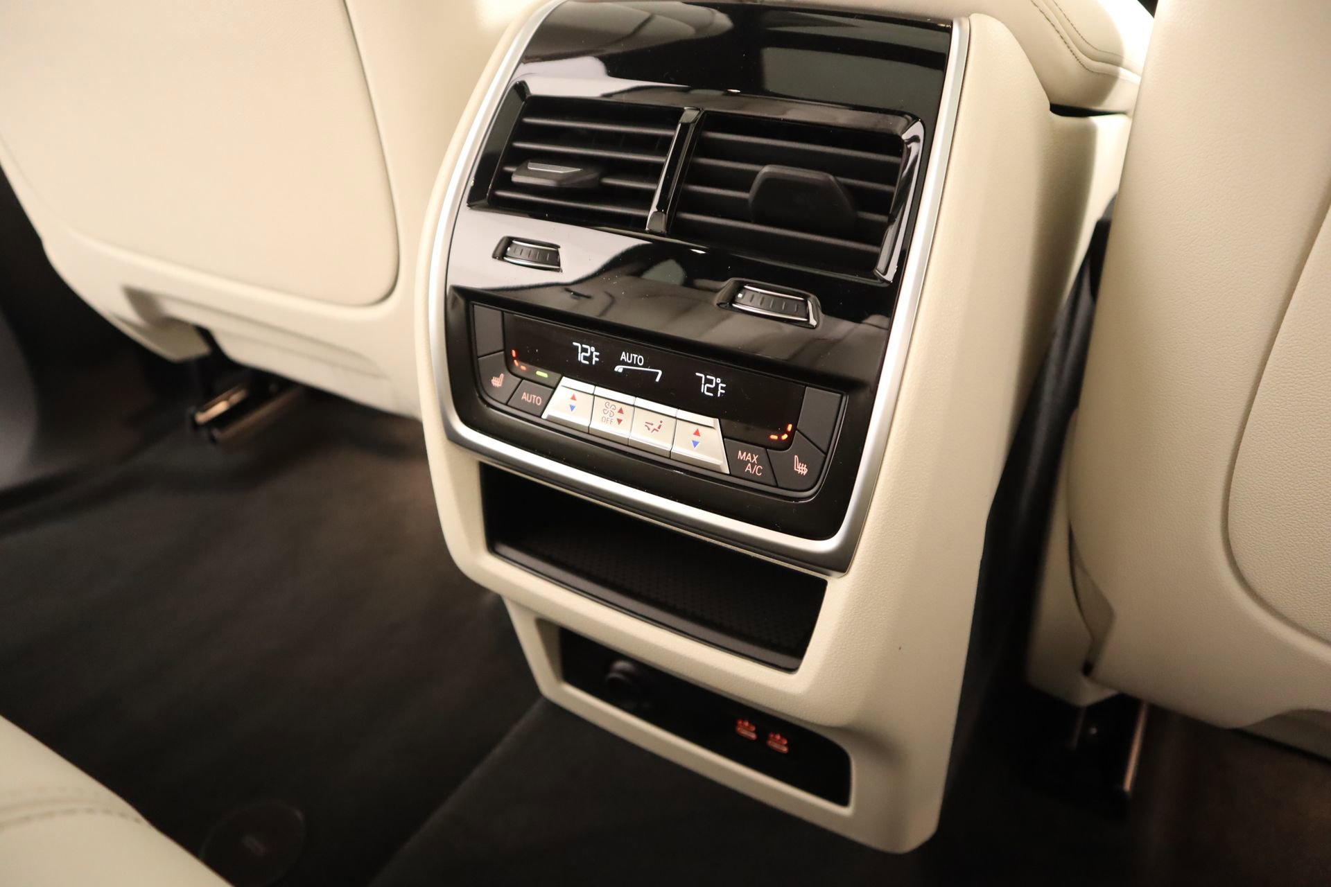 New 2026 BMW X5 xDrive40i w/ M Sport Package image 15