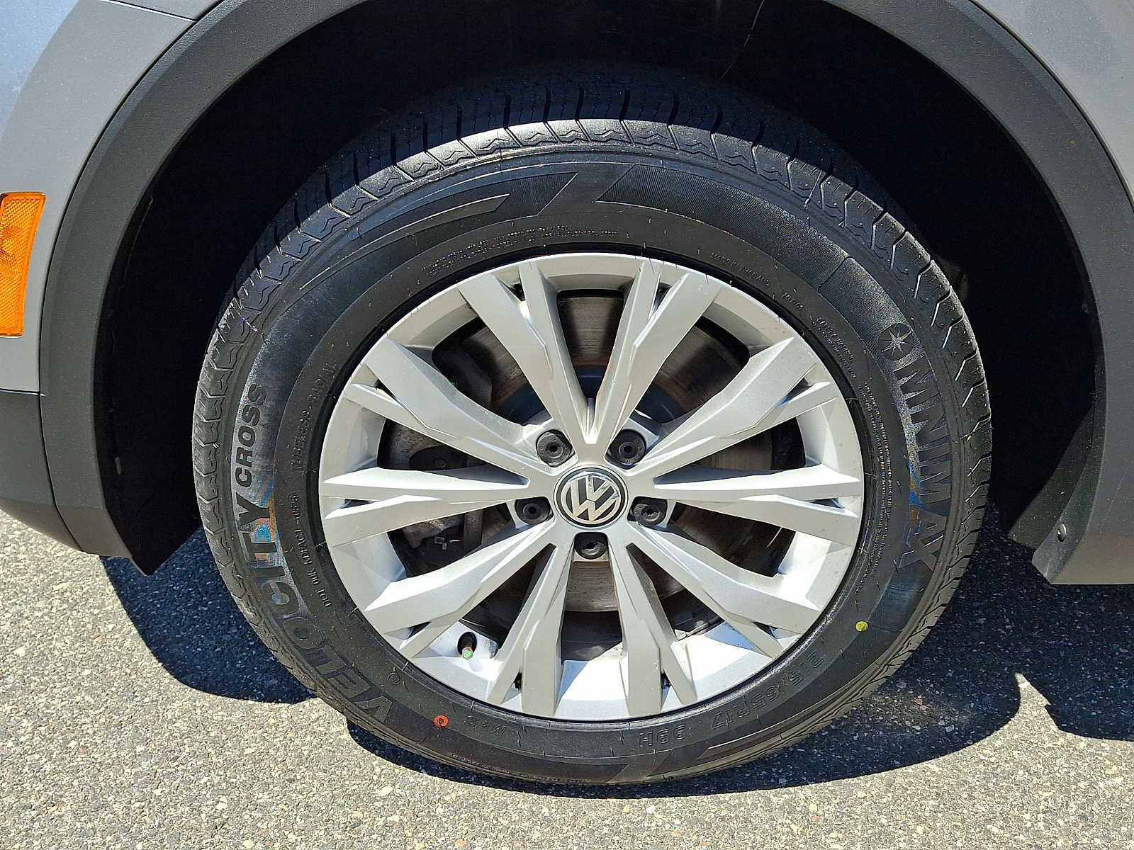 Used 2020 Volkswagen Tiguan S FWD image 7