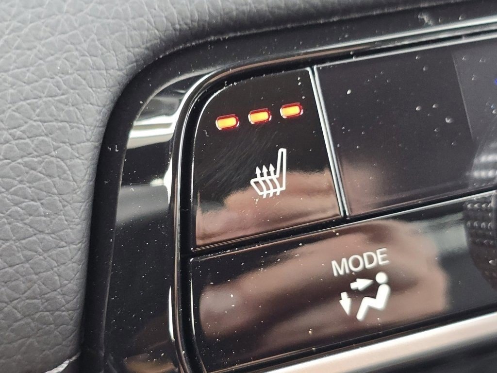 New 2025 Honda Pilot Touring image 12