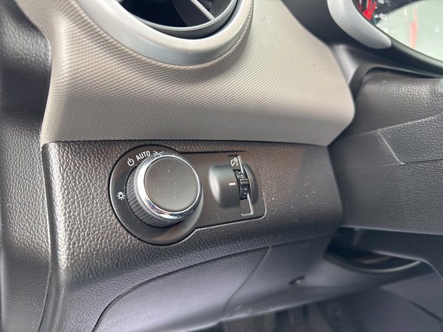 Used 2020 Chevrolet Sonic LT image 16