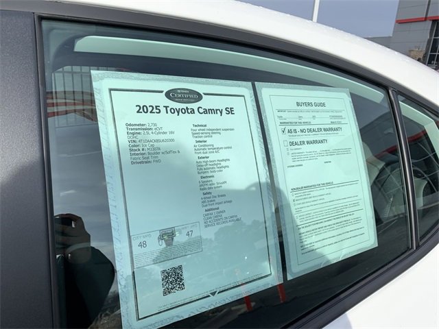 Used 2025 Toyota Camry SE image 36