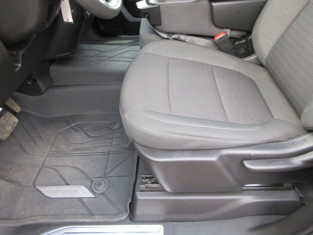 Certified 2022 Chevrolet Silverado 3500 LT image 25