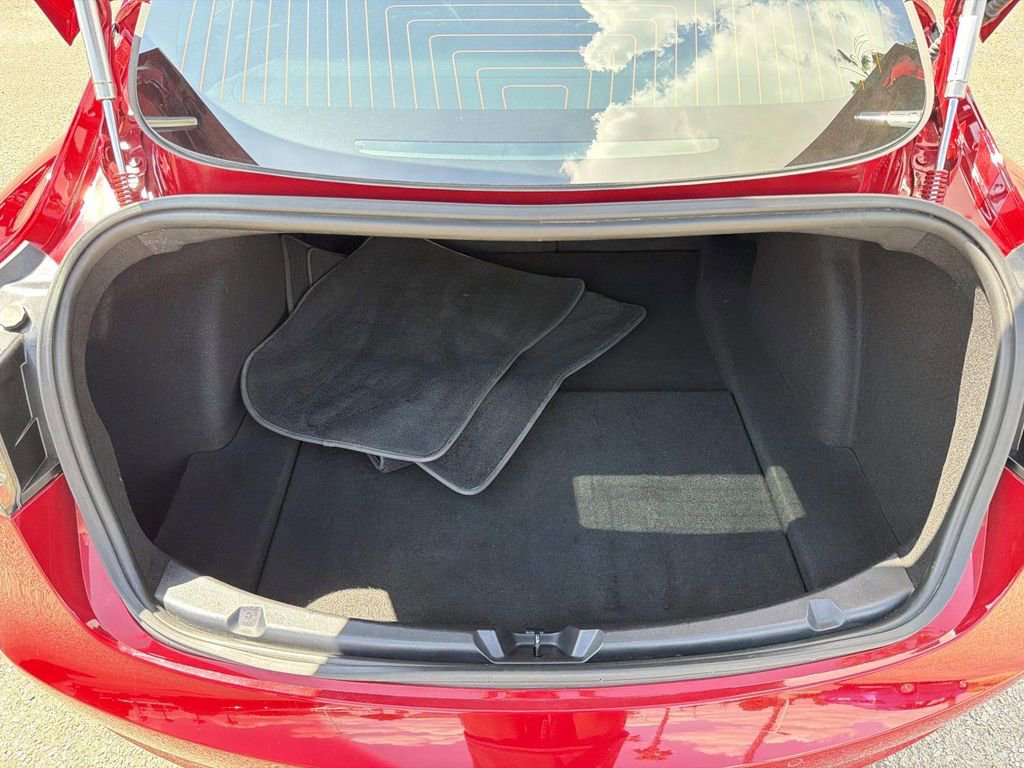 Used 2018 Tesla Model 3 Long Range image 21
