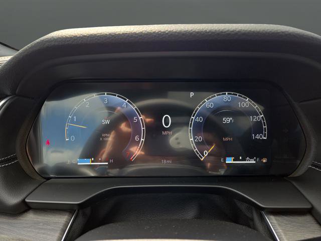 New 2025 Jeep Grand Cherokee L Limited w/ Luxury Tech Group II image 19