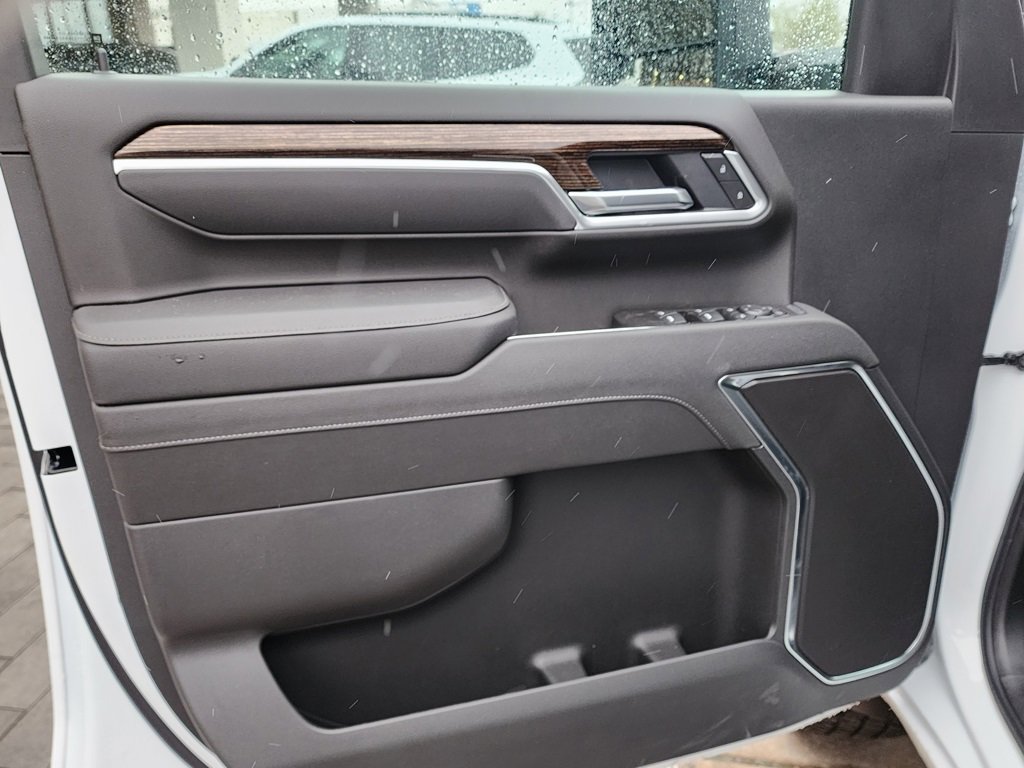 New 2026 GMC Sierra 2500 SLE image 15