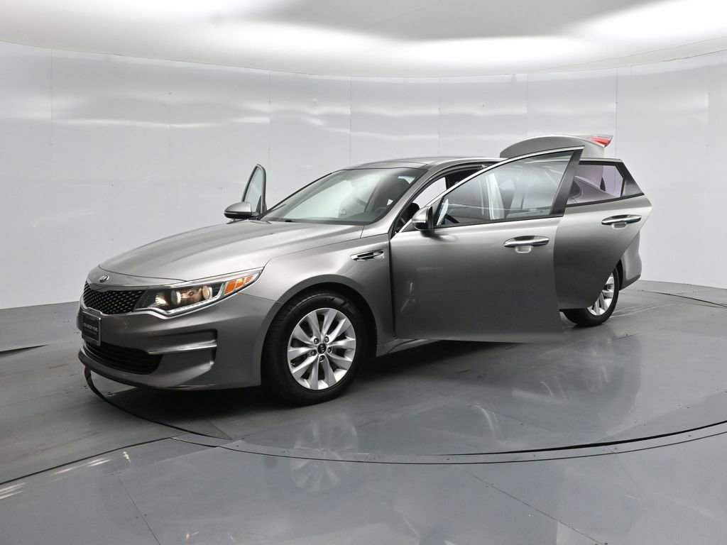 Used 2016 Kia Optima EX w/ Premium Package image 30