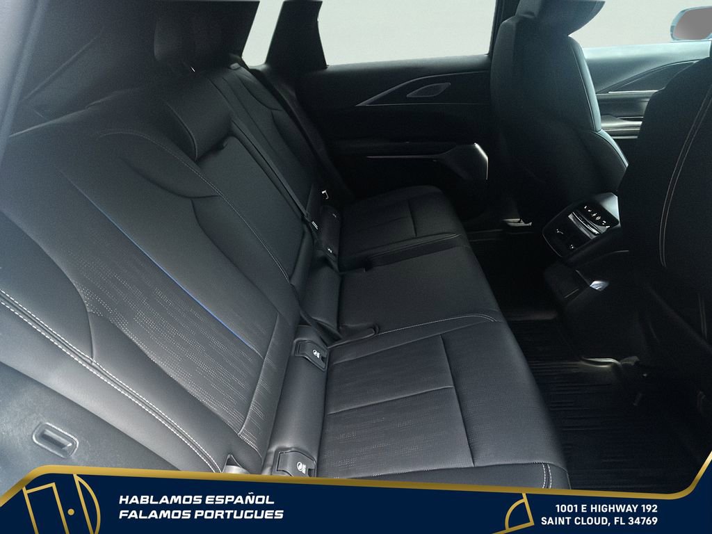 Certified 2025 Cadillac Lyriq Luxury w/ LPO, Floor Liner Package AWD/4WD image 27