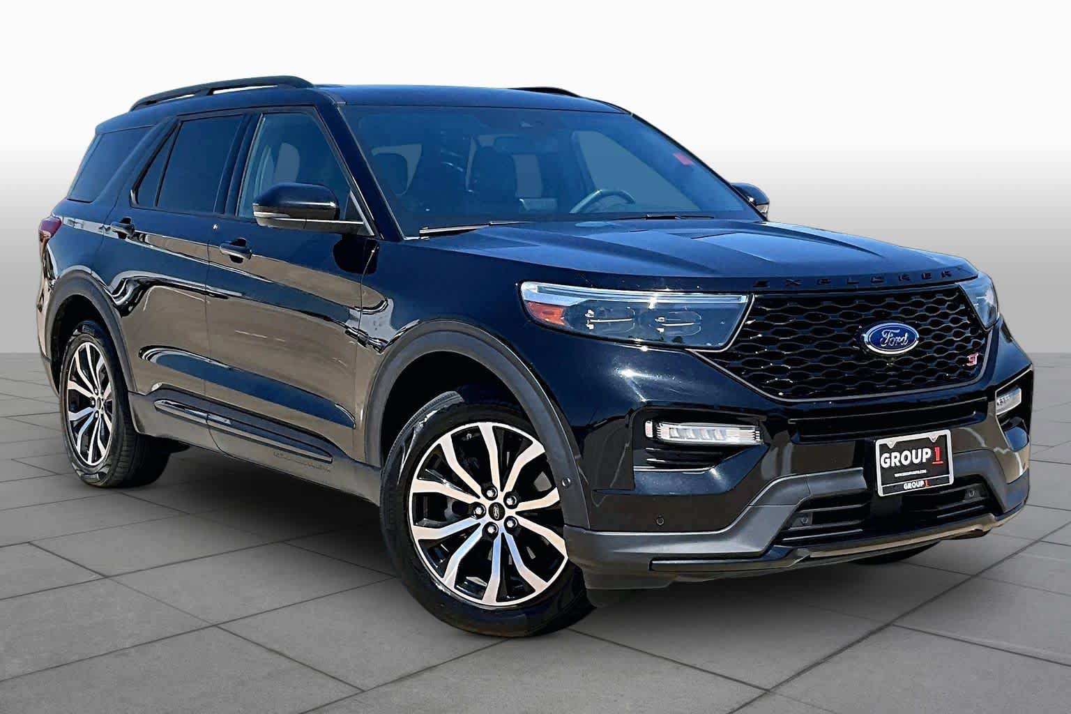 Used 2020 Ford Explorer ST w/ Premium Technology Package AWD/4WD image 3