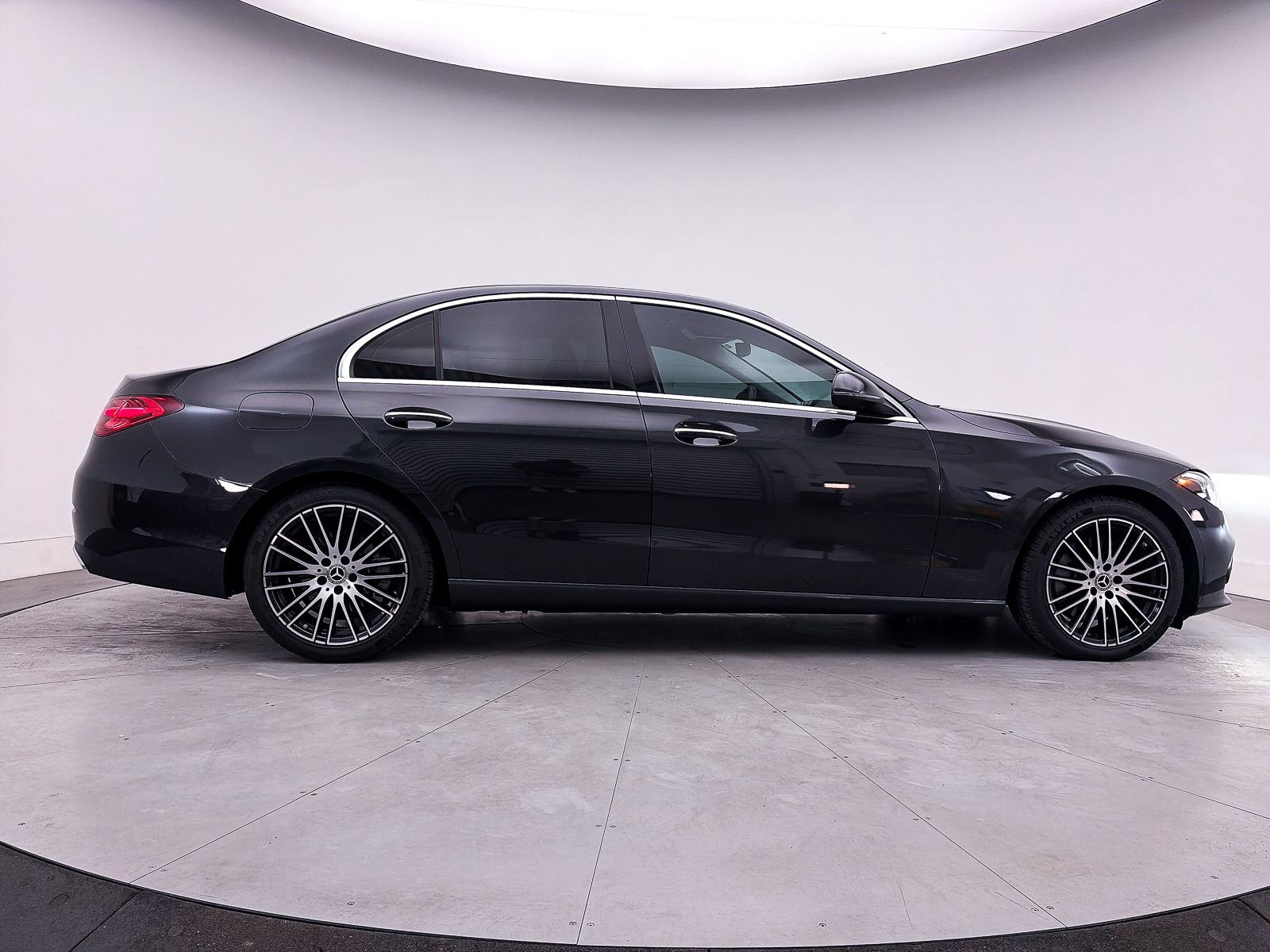 Used 2022 Mercedes-Benz C 300 Sedan image 42