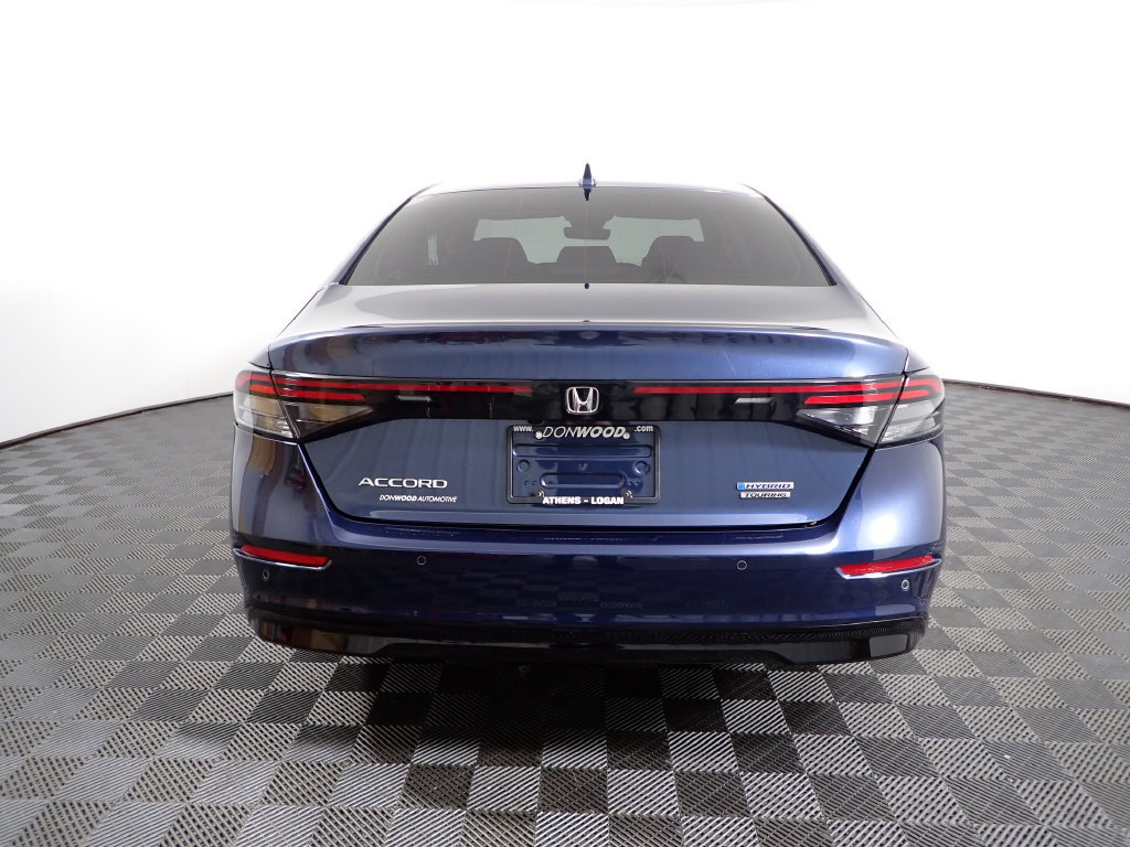 Used 2024 Honda Accord Touring image 16