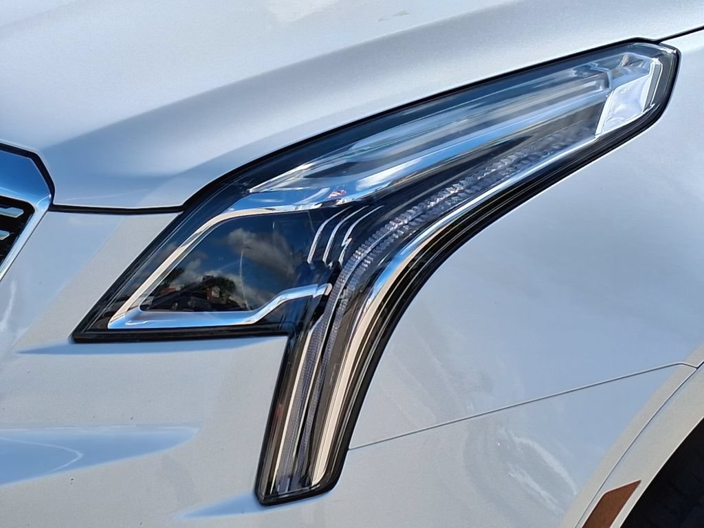 Used 2022 Cadillac XT5 Luxury FWD image 7