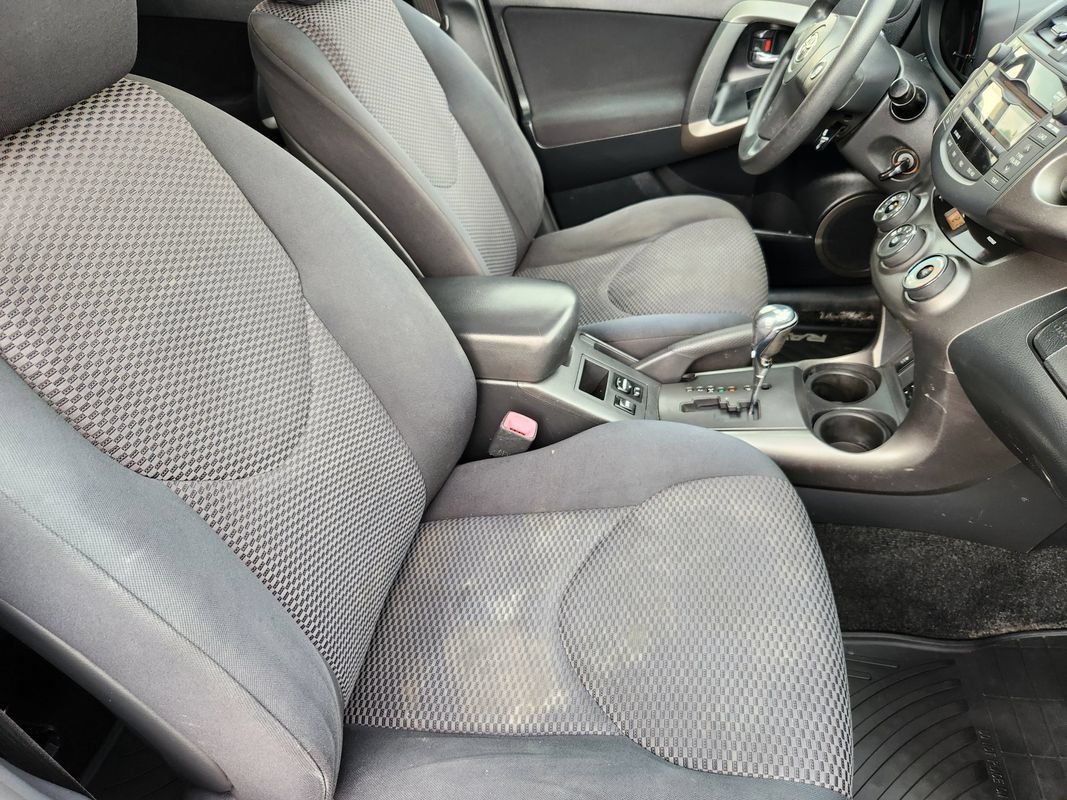Used 2010 Toyota RAV4 Sport AWD/4WD image 17