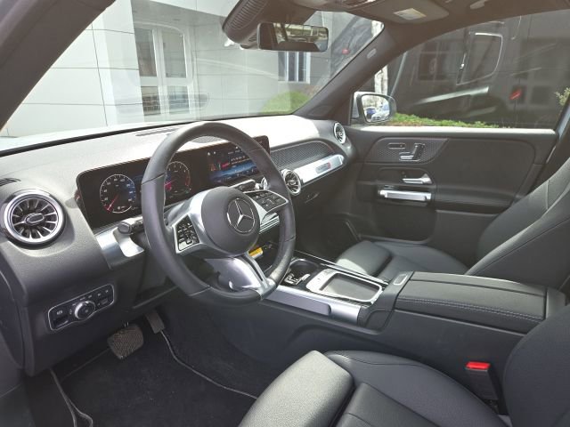 Certified 2025 Mercedes-Benz GLB 250 4MATIC image 6