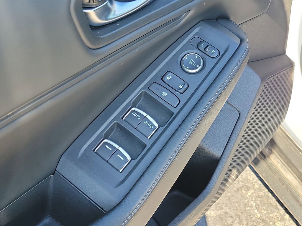 Used 2023 Honda Accord Sport image 14